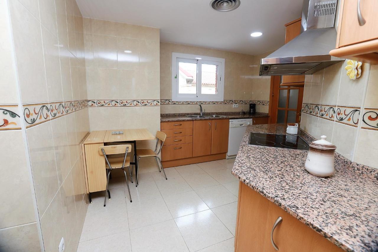 Apartamento Placa Jardi Калафель Екстер'єр фото